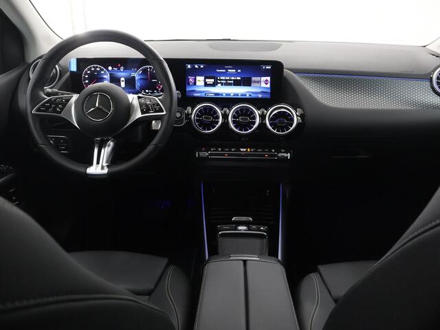 Mercedes-Benz B-KLASSE 250 e Business Solution | Trekhaak | Distronic | Memory stoelen | Multibeam LED verlichting | Stoelverwarming | Verwarmd stuur |
