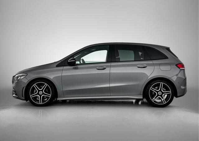 Mercedes-Benz B-KLASSE 200 AMG-line | Trekhaak met ESP® | Night pakket |Apple CarPlay | THERMOTRONIC | Parkeer pakket en achtercamera | Inclusief 24 maanden MB Certified garantie voor Europa.