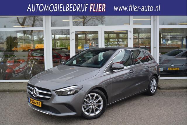 Mercedes-Benz B-KLASSE 180 Advantage ? Pano ? Trekhaak ? Orig. NL ? NAP ?