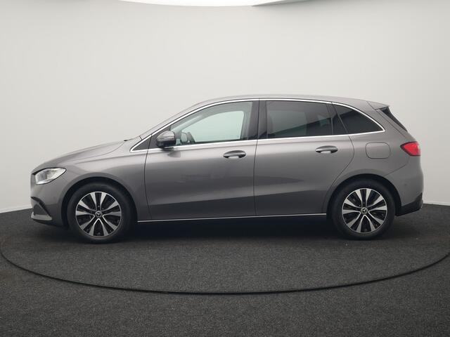 Mercedes-Benz B-KLASSE 250 e Progressive PHEV 218pk Dealer O.H | Trekhaak Af Fabriek | 360 Camera | Blis | Sportstoelen & Stuur Verwarmd | Apple Carplay | Widescreen | Navigatie | Virtual | DAB | L.M 17"| Plug In Hybrid |
