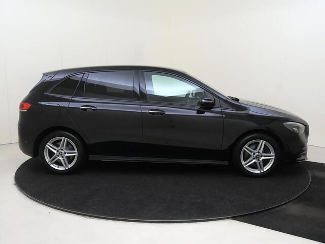 Mercedes-Benz B-KLASSE 250 e AMG Line | Navigatie | Adaptive cruise control | Trekhaak