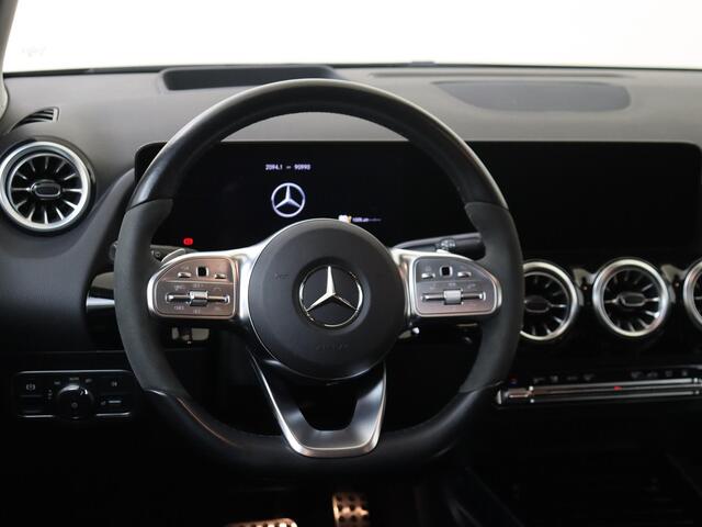 Mercedes-Benz B-KLASSE 250 e AMG Line | Navigatie | Adaptive cruise control | Trekhaak