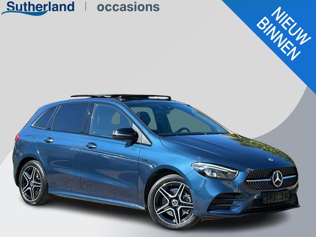 Mercedes-Benz B-KLASSE 250 e AMG Line | Plug-in Hybride | Camera | Panoramadak | Elektrische achterklep | Getint glas | Half Lederen bekleding |