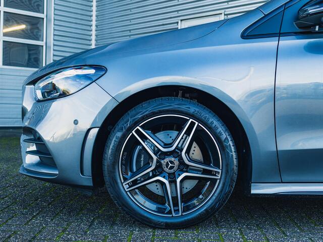 Mercedes-Benz B-KLASSE 250 e Business Solution AMG Premium PLUS | Panorama dak | Trekhaak