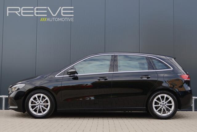 Mercedes-Benz B-KLASSE 180 Business Solution Luxury Automaat | Trekhaak afn. | Camera | Stoelverwarming | Apple Carplay / Android Auto | DAB+ Radio