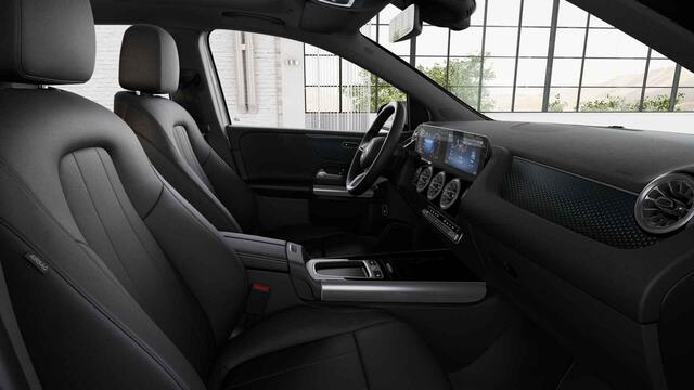 Mercedes-Benz B-KLASSE 180 Luxury Line | Trekhaak | Panoramadak | Widescreen | Stoelverwarming | Achteruitrijcamera |