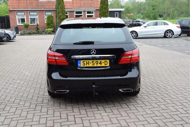 Mercedes-Benz B-KLASSE 180 Business Solution AMG Upgrade Edition