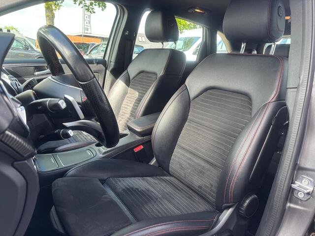 Mercedes-Benz B-KLASSE 180 Business Solution AMG AMG-Pakket