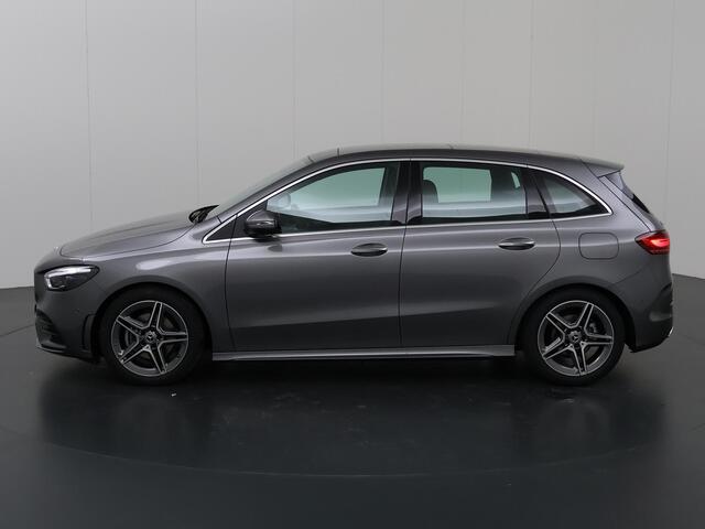 Mercedes-Benz B-KLASSE 180 Star Edition | Trekhaak | Stuurverwarming | Panorama-schuifdak | Memory stoelen