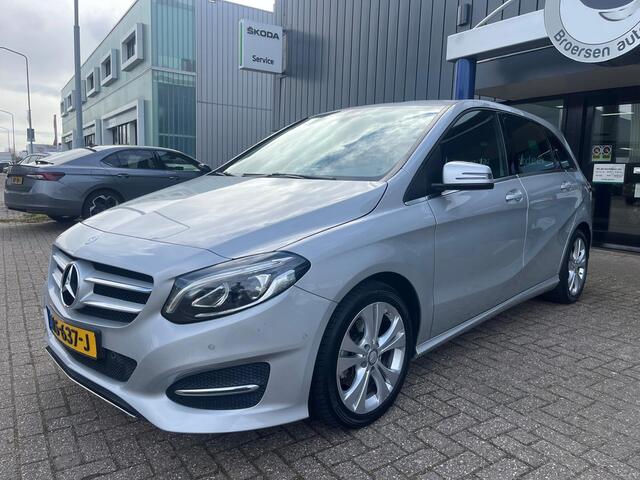 Mercedes-Benz B-KLASSE B180 Ambition | 122 PK | Navigatie | Cruise Control |