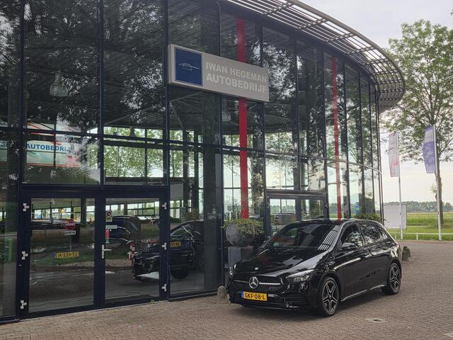 Mercedes-Benz B-KLASSE AMG 250 e Business Line | SOH 95,28% | Navigatie | Climate Control | Cruise Control | Licht metalen velgen | Apple Carplay