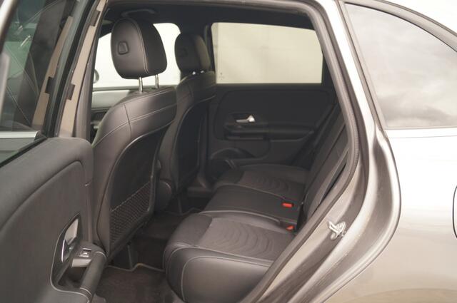 Mercedes-Benz B-KLASSE 250 225pk Automaat Advantage -LED-NAVI-ECC-CAM-