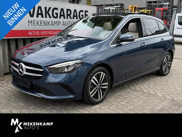 Mercedes-Benz B-KLASSE 250 e 17"/Panoramadak/Trekhaak/Head-up/Dodehoek/Adaptieve cruise/Camera/Stoelverwarming/Sfeerverlichting/Apple Carplay & Android Auto