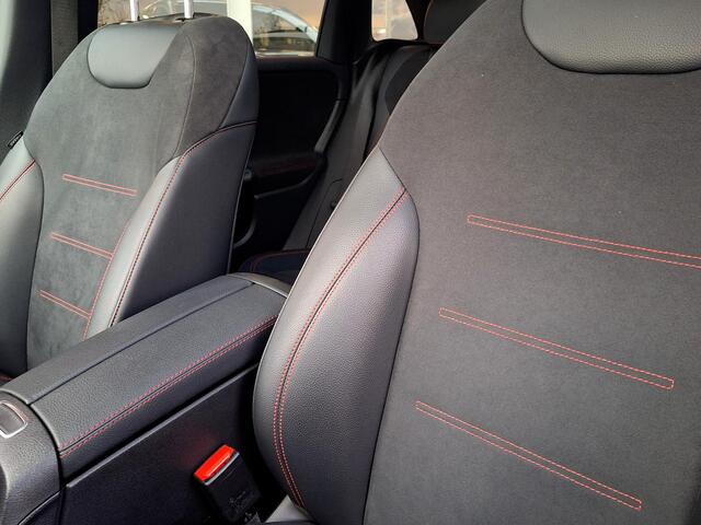 Mercedes-Benz B-KLASSE 250 e Business Solution AMG Limited | Pano | AMG pack | Digt Dash |