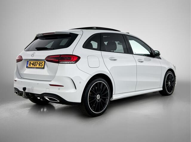Mercedes-Benz B-KLASSE 250 e AMG Plug-In Hybride AMG Line | Panoramadak | Multispaaks velgen | Memory Pakket | Trekhaak Inclusief 24 maanden MB Certified garantie voor Europa.