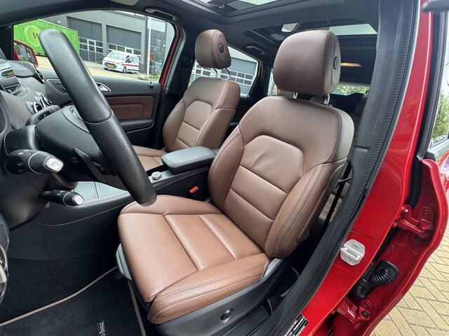 Mercedes-Benz B-KLASSE 250 Prestige Leer, \Pano dak enz