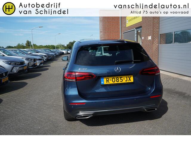 Mercedes-Benz B-KLASSE 180 LUXURY LINE SEPT 2022 ORIGINEEL NEDERLANDS DEALER ONDERHOUDEN ELECTR.TREKHAAK CAMERA LEDER STOELVERWARMING NAVI 18INCH PDC V+A CRUISE CLIMA BLUETOOTH ENZ...