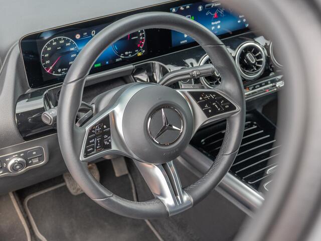 Mercedes-Benz B-KLASSE 250 e Star Edition | BTW | Elc trekhaak | Dealer onderhouden