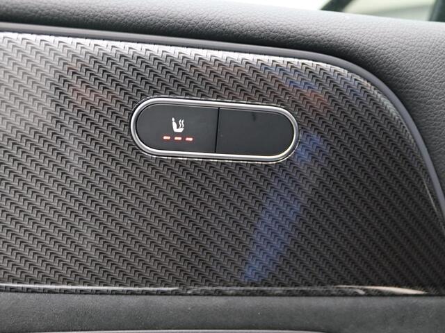 Mercedes-Benz B-KLASSE 250 e Business Solution AMG AMG Line | Panorama Schuif-Kanteldak | Parkeerpakket met achteruitrijcamera | Sfeerverlichting | EASY PACK achterklep | MultiBeam Ledkoplampen. Inclusief 24 maanden MB Certified garantie voor Europa.