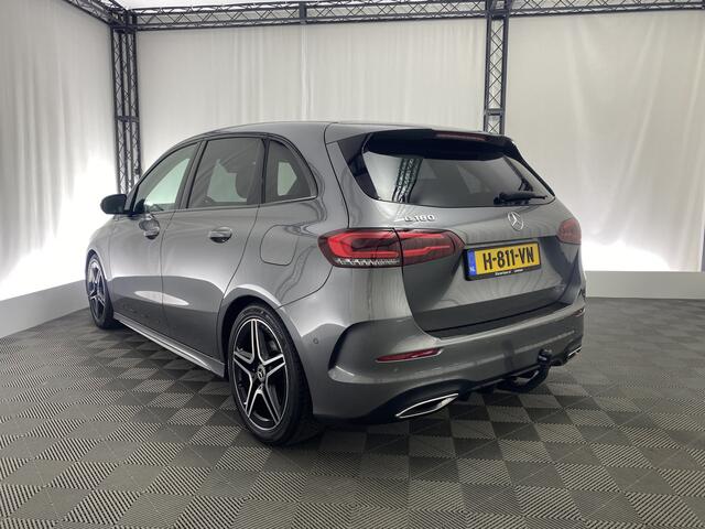 Mercedes-Benz B-KLASSE 180 Business Solution AMG Automaat | Apple CarPlay | Trekhaak Afneembaar | Navi | Virtual CockPit |