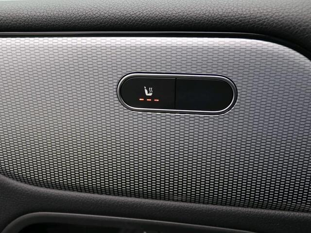 Mercedes-Benz B-KLASSE 180 Business Solution Ledkoplampen | Parkeerpakket met achteruitrijcamera | Stoelverwarming | Licht- en zicht pakket | Elektrisch inklapbare buitenspiegels. Inclusief 24 maanden MB Certified garantie voor Europa.