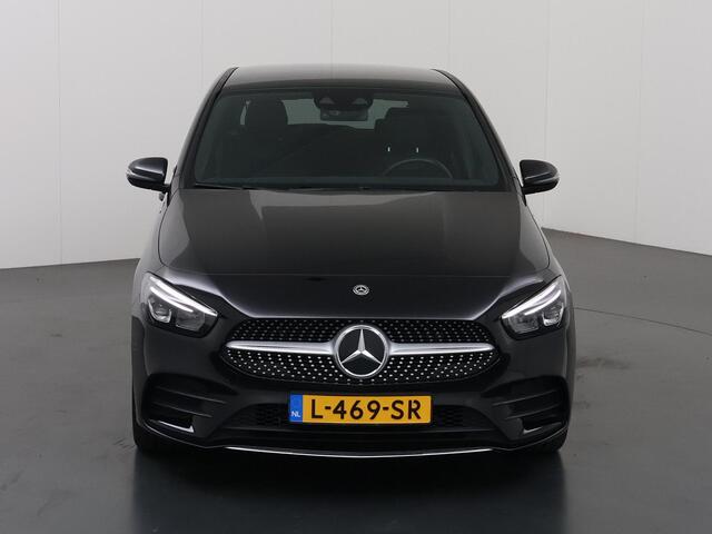 Mercedes-Benz B-KLASSE 250 e Premium Plus | AMG | Trekhaak | Multispaaks velgen | Stoelverwarming | Widescreen |