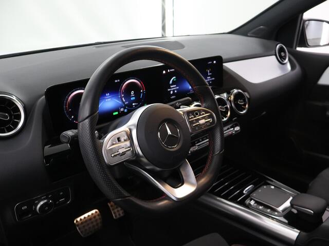 Mercedes-Benz B-KLASSE 250 e Premium Plus | AMG | Trekhaak | Multispaaks velgen | Stoelverwarming | Widescreen |