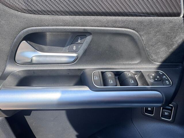 Mercedes-Benz B-KLASSE 250 e Business Solution AMG