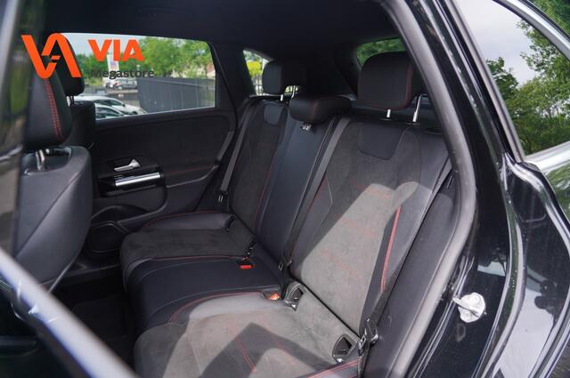Mercedes-Benz B-KLASSE 180 AMG Line | Carbon & Nappa Leder | Navi | LED | Virtual Widescreen | Camera | PDC | Stoelverw.