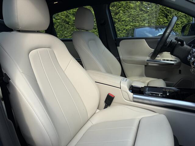 Mercedes-Benz B-KLASSE 200 Aut. 164pk Luxury, Camera | Sfeer verl. | CarPlay
