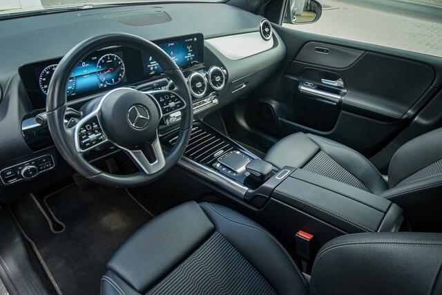 Mercedes-Benz B-KLASSE 180 Luxury Business Solution