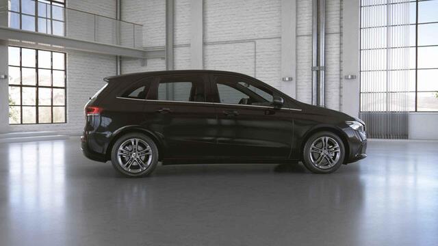 Mercedes-Benz B-KLASSE 180 Advantage | Achteruitrijcamera | Widescreen | Navigatie | Elektrische achterklep |
