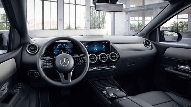 Mercedes-Benz B-KLASSE 180 Advantage | Achteruitrijcamera | Widescreen | Navigatie | Elektrische achterklep |