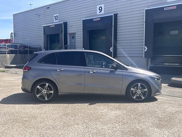 Mercedes-Benz B-KLASSE 180 Luxury Line | Beige leder