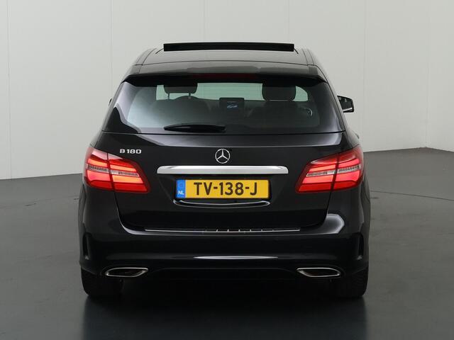 Mercedes-Benz B-KLASSE 180 Business Solution AMG | Panoramadak | Stoelverwarming | LED koplampen | Navigatie |
