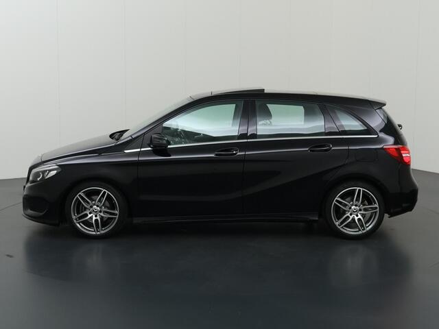 Mercedes-Benz B-KLASSE 180 Business Solution AMG | Panoramadak | Stoelverwarming | LED koplampen | Navigatie |