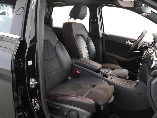 Mercedes-Benz B-KLASSE 180 Business Solution AMG | Panoramadak | Stoelverwarming | LED koplampen | Navigatie |