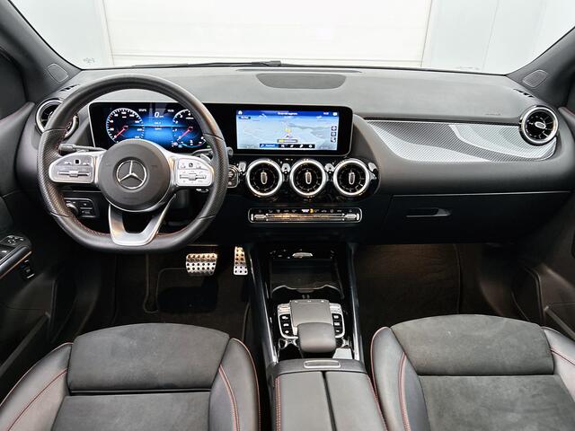 Mercedes-Benz B-KLASSE 180 Business Solution AMG | Stoelverwarming | AMG Line | Cruise Control | Inclusief 24 maanden Mercedes-Benz Certified garantie voor Europa.