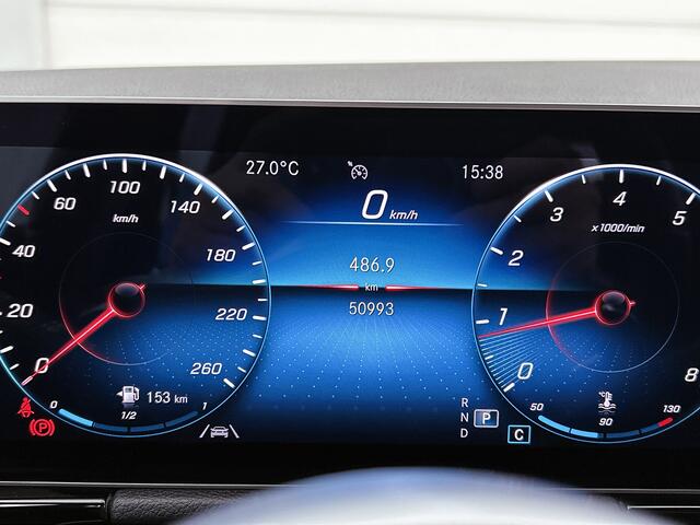 Mercedes-Benz B-KLASSE 180 Business Solution AMG | Stoelverwarming | AMG Line | Cruise Control | Inclusief 24 maanden Mercedes-Benz Certified garantie voor Europa.