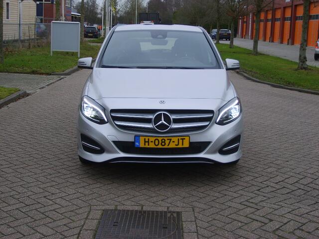 Mercedes-Benz B-KLASSE 200 Prestige Comfort automaat