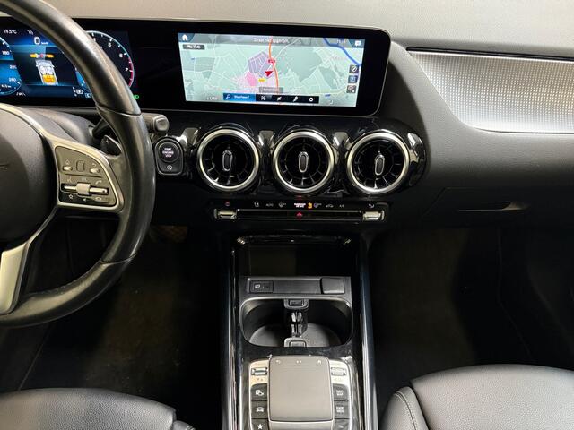 Mercedes-Benz B-KLASSE 180 Launch Edition Premium I Leder I Stoelverwarming I Cruise Control I Camera