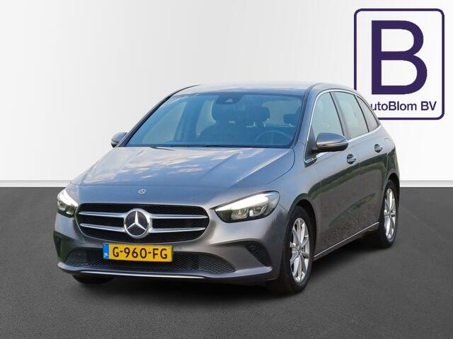 Mercedes-Benz B-KLASSE 180 Edition Premium Plus/ Goed onderhouden/Prachtige Auto!/Leer/Camera/Led/Sfeer/