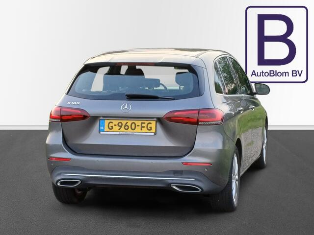 Mercedes-Benz B-KLASSE 180 Edition Premium Plus/ Goed onderhouden/Prachtige Auto!/Leer/Camera/Led/Sfeer/