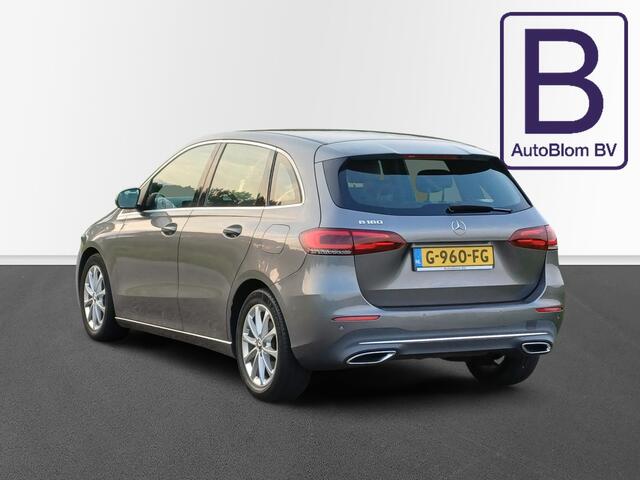 Mercedes-Benz B-KLASSE 180 Edition Premium Plus/ Goed onderhouden/Prachtige Auto!/Leer/Camera/Led/Sfeer/