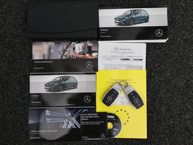 Mercedes-Benz B-KLASSE 250 e Business Solution AMG AMG Line | Panoramadak | Parkeerpakket met achteruitrijcamera | Sfeerverlichting | EASY PACK achterklep | MultiBeam Ledkoplampen. Inclusief 24 maanden MB Certified garantie voor Europa.
