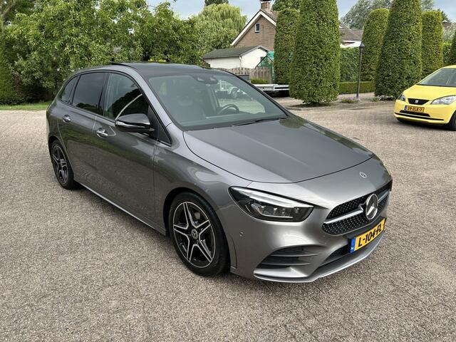 Mercedes-Benz B-KLASSE 200 Business Solution AMG Panodak