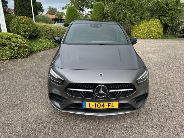 Mercedes-Benz B-KLASSE 200 Business Solution AMG Panodak