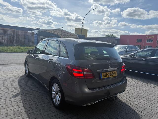 Mercedes-Benz B-KLASSE 180 Ambition | 1E EIGENAAR | 12MND GARANTIE | NAVI | LED | AICRO | CRUISE | TREKHAAK |