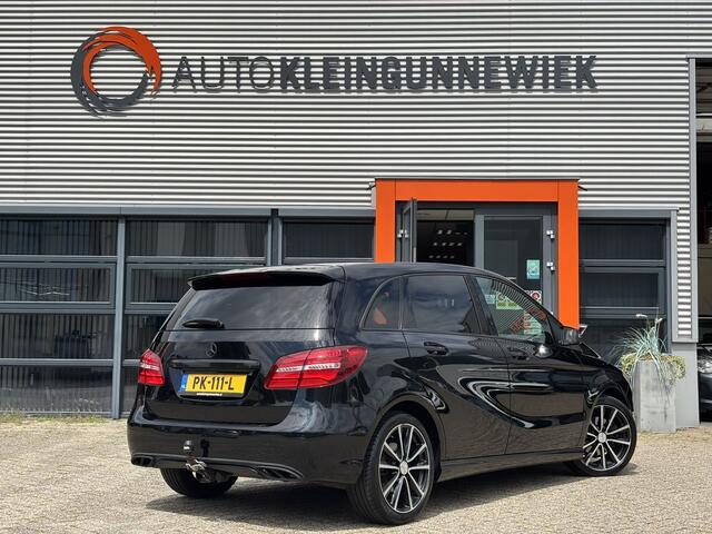 Mercedes-Benz B-KLASSE 180 Activity Edition / Navi / Trekhaak / NL Auto / Lederen Bekleding /
