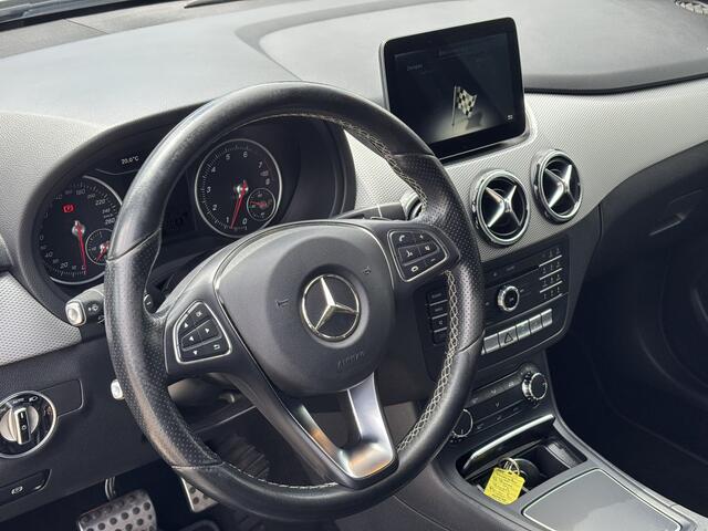 Mercedes-Benz B-KLASSE 180 Activity Edition / Navi / Trekhaak / NL Auto / Lederen Bekleding /